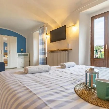 Lejlighed Easy Baveno, 100m Dal Lago, Free Wifi Baveno