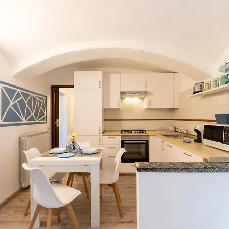 Easy Baveno, 100m Dal Lago, Free Wifi Apartamento *